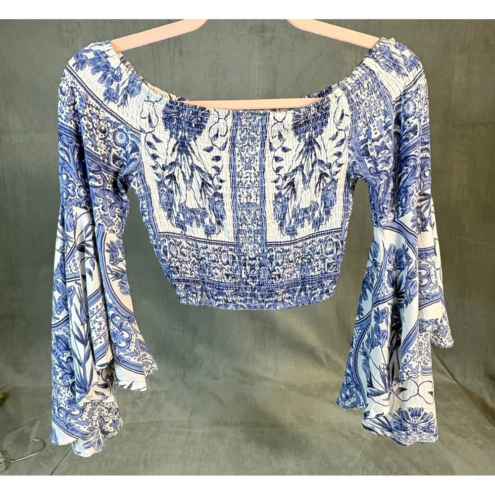Womens Cropped Top Wide Angel Sleeves Smocked Blue Floral Boho Woodstock S